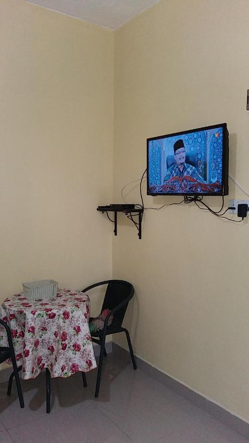 Dhia Irdina Homestay Paya Rewak ภายนอก รูปภาพ